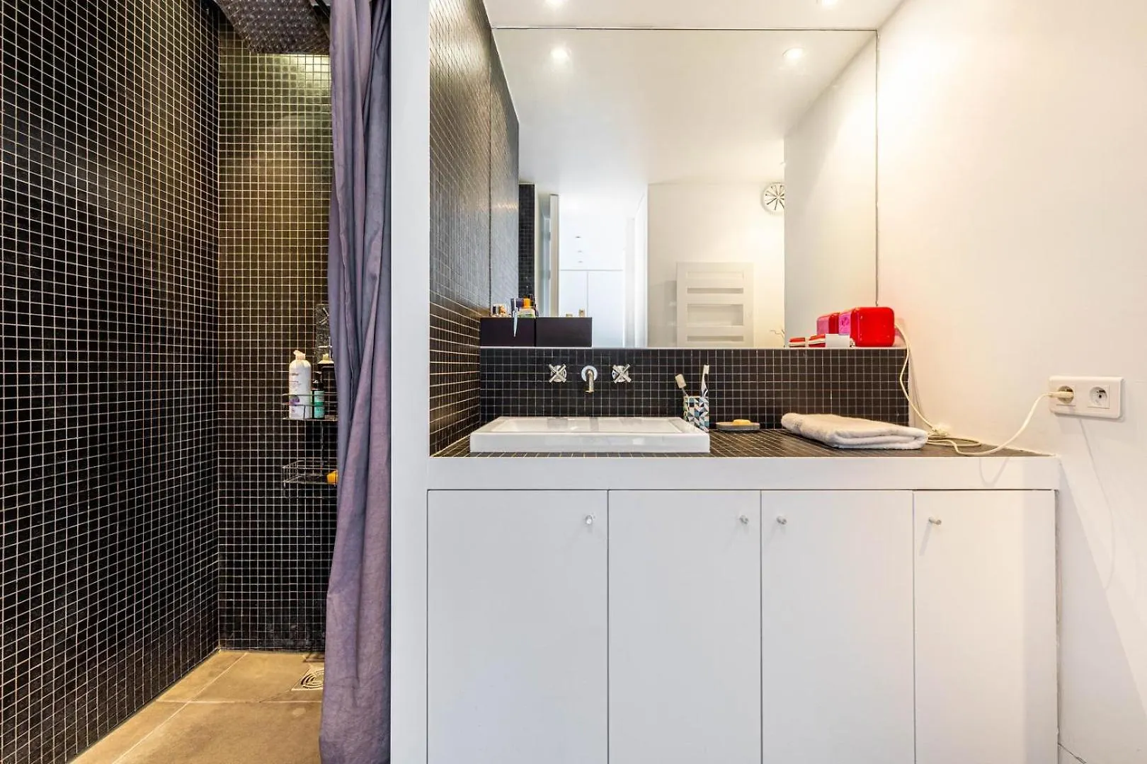 Guestready - Bright And Airy In The 18th Apartament *